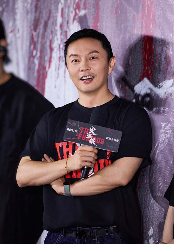 3、电影《火遮眼》西安路演现场图-领衔主演谢苗.jpg